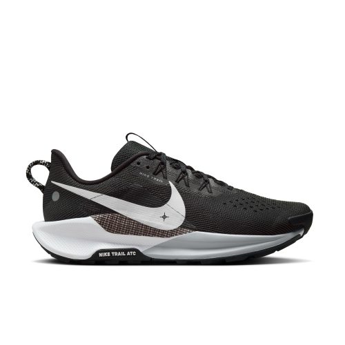 NIKE MEN'S PEGASUS TRAIL 5 - D - 001 BLACK/WHITE-ANTHRACITE-WOLF GREY 7.0