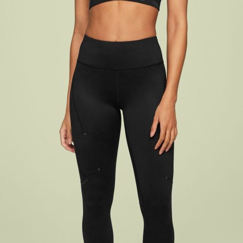 ON RUNNING WOMEN'S PERFORMANCE 7/8 TIGHT - BLACK XS