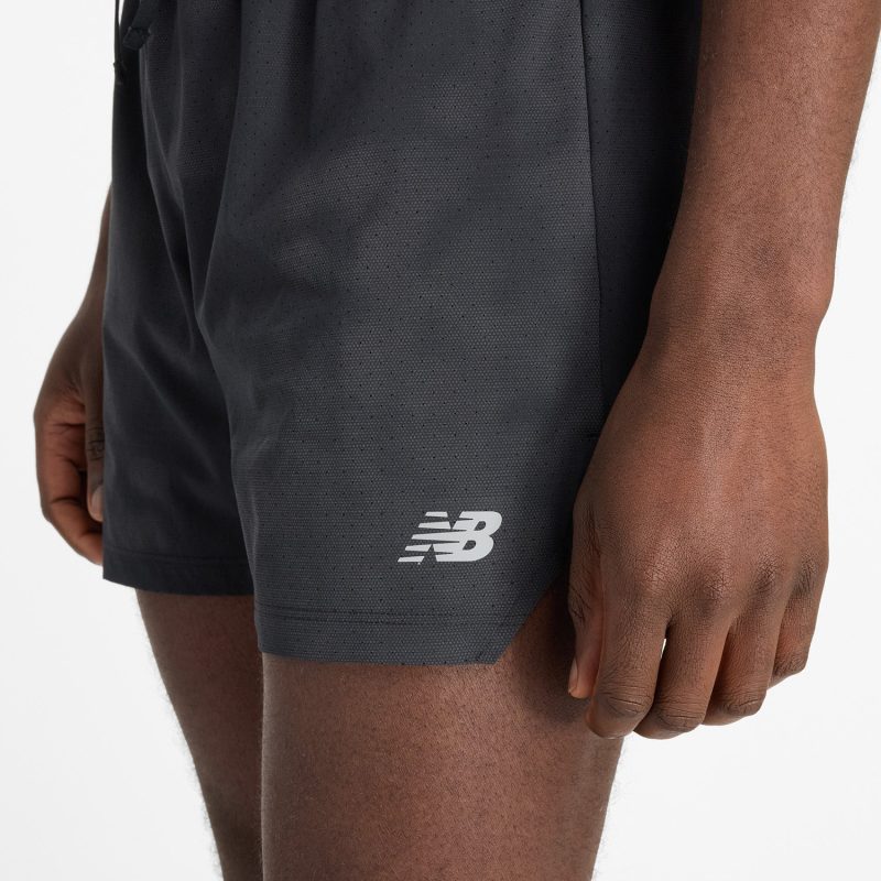 NEW BALANCE MEN'S RC REFLECTIVE SHORT 5" - BLACK MULTI XS