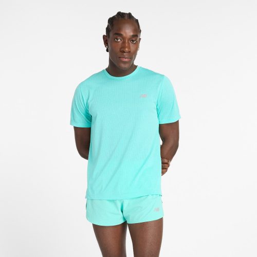 NEW BALANCE MEN'S ATHLETICS RUN T-SHIRT - CYJ CYBERJADE XS